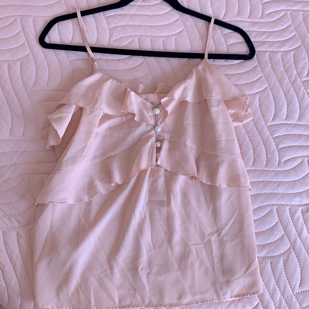 Brand new pink Express top
